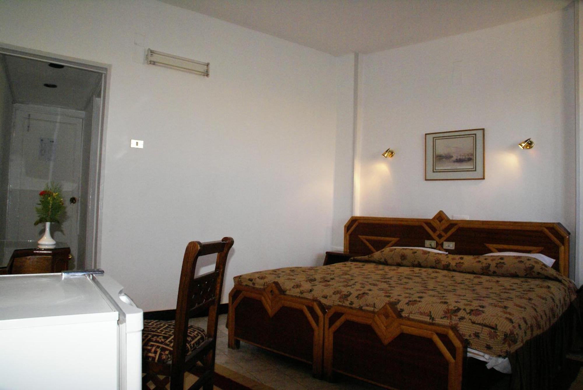 Sara Hotel Aswan Exterior photo